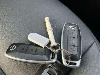 Nissan Juke 1.6 Hybrid Tekna 5dr Auto