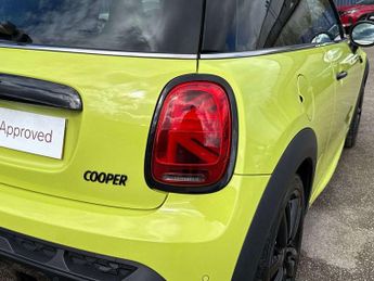 MINI Hatchback 1.5 Cooper Sport 3dr Auto