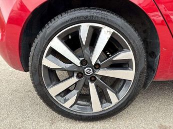 Nissan Micra 1.0 IG-T 92 Tekna 5dr CVT