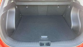 Hyundai Kona 1.6 Hybrid 129 Advance 5dr DCT
