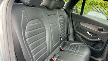 Mercedes-Benz GLC GLC 300d 4Matic AMG Line Premium Pls 5dr 9G-Tronic
