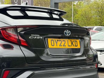 Toyota C-HR 1.8 Hybrid Design 5dr CVT