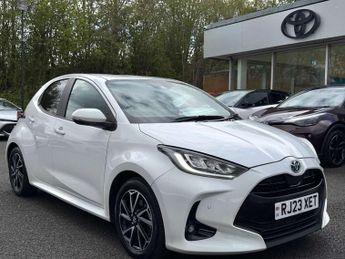 Toyota Yaris 1.5 Hybrid Design 5dr CVT