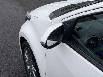 Toyota Yaris 1.5 Hybrid Icon 5dr CVT