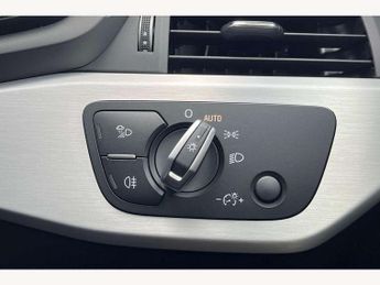 Audi A4 Avant 40 TFSI 204 S Line 5dr S Tronic