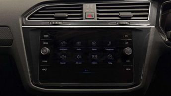 Volkswagen Tiguan 2.0 TDI 4Motion R-Line 5dr DSG