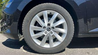 Skoda Superb Estate 2.0 TDI CR SE Technology 5dr DSG