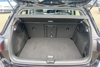 Volkswagen Golf 1.0 eTSI Life 5dr DSG