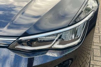 Volkswagen Golf 1.0 eTSI Life 5dr DSG