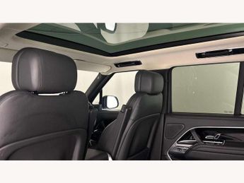 Land Rover Range Rover 3.0 P460e HSE 4dr Auto