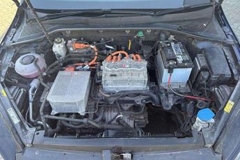 Volkswagen e-Golf 99kW e-Golf 35kWh 5dr Auto