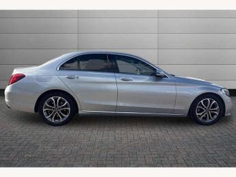 Mercedes-Benz C-Class C220d Sport Premium Plus 4dr 9G-Tronic