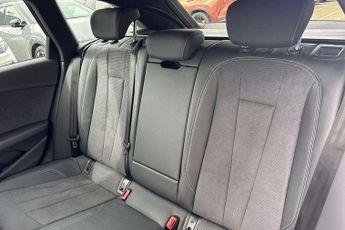 Audi A4 Avant 40 TFSI 204 Black Edition 5dr S Tronic
