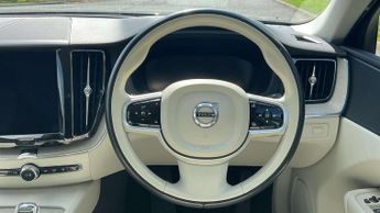Volvo XC60 2.0 B5P [250] Inscription Pro 5dr AWD Geartronic