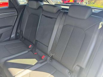 Audi Q3 35 TFSI S Line 5dr S Tronic
