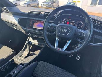 Audi Q3 35 TFSI S Line 5dr S Tronic