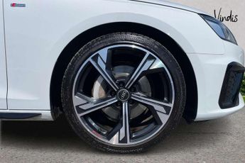 Audi A4 Avant 40 TFSI 204 Black Edition 5dr S Tronic