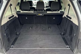 Land Rover Discovery 3.0 D350 Dynamic SE 5dr Auto