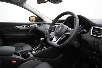 Nissan Qashqai 1.3 DiG-T 160 Tekna 5dr DCT