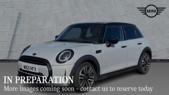 MINI Hatchback 1.5 Cooper Exclusive 5dr Auto