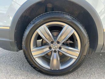 Volkswagen Tiguan Allspace 2.0 TDI SEL 5dr DSG