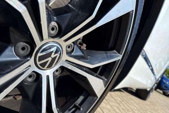 Volkswagen Tiguan 1.5 TSI 150 R-Line 5dr DSG