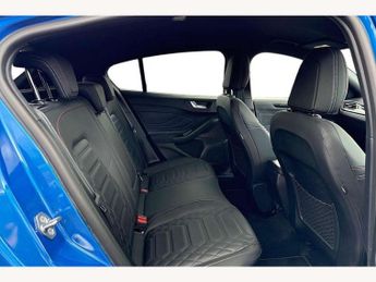 Ford Focus 1.0 EcoBoost Hybrid mHEV 155 ST-Line X 5dr Auto