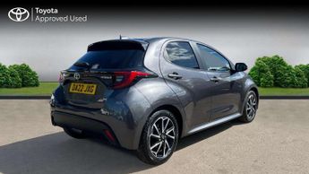 Toyota Yaris 1.5 Hybrid Design 5dr CVT
