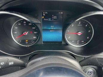 Mercedes-Benz GLC GLC 220d 4Matic AMG Line 5dr 9G-Tronic