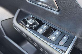 Vauxhall Astra 1.2 Turbo 130 Ultimate 5dr Auto