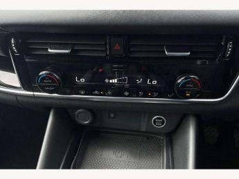 Nissan Qashqai 1.3 DiG-T MH N-Connecta 5dr