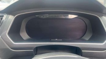 Volkswagen Tiguan 2.0 TDi 150 4Motion SEL 5dr DSG