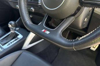 Audi Q2 35 TFSI S Line 5dr S Tronic