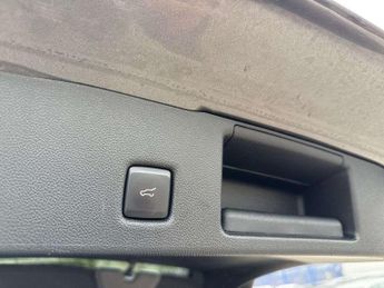 Ford Kuga 2.5 PHEV ST-Line X Edition 5dr CVT