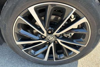 Toyota C-HR 1.8 Hybrid Excel 5dr CVT