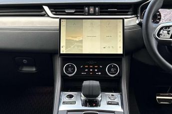 Jaguar F-Pace 2.0 D200 R-Dynamic SE Black 5dr Auto AWD