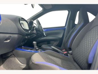 Toyota Aygo X 1.0 VVT-i Edge 5dr Auto
