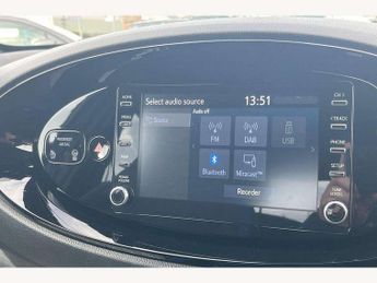 Toyota Aygo X 1.0 VVT-i Edge 5dr Auto