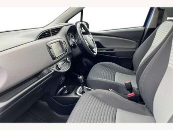 Toyota Yaris 1.5 Hybrid Icon Tech 5dr CVT