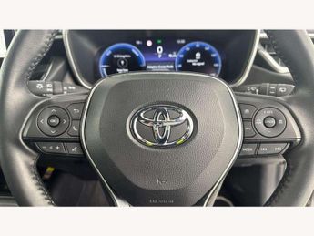 Toyota Corolla 1.8 Hybrid Design 5dr CVT