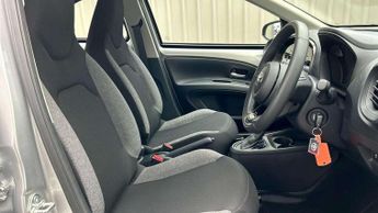 Toyota Aygo X 1.0 VVT-i Pure 5dr Auto