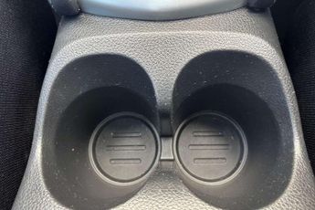 Nissan Qashqai 1.2 DiG-T N-Connecta 5dr Xtronic