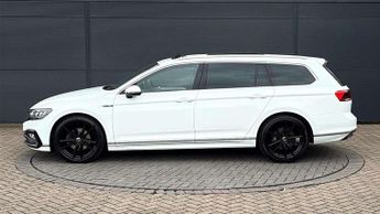 Volkswagen Passat Estate 2.0 TDI EVO SCR R-Line 5dr DSG