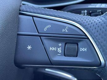 Audi Q3 35 TFSI S Line 5dr S Tronic