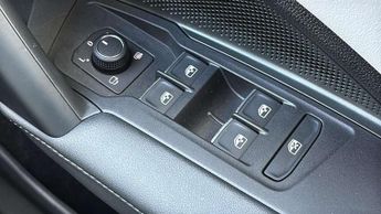 Volkswagen Tiguan 1.5 TSI eHybrid Elegance 5dr DSG