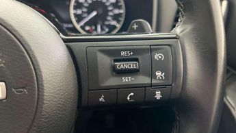 Nissan Qashqai 1.3 DiG-T MH 158 Acenta Premium 5dr Xtronic