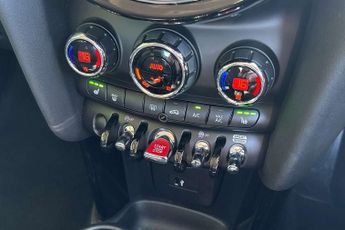 MINI Hatchback 1.5 Cooper Classic 3dr Auto