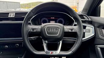Audi Q3 35 TFSI Black Edition 5dr S Tronic