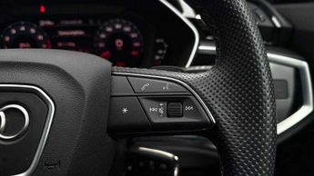 Audi Q3 35 TFSI Black Edition 5dr S Tronic