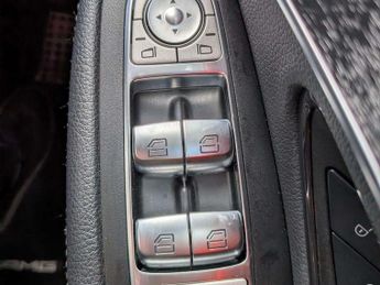 Mercedes-Benz GLC GLC 220d 4Matic AMG Line Premium 5dr 9G-Tronic